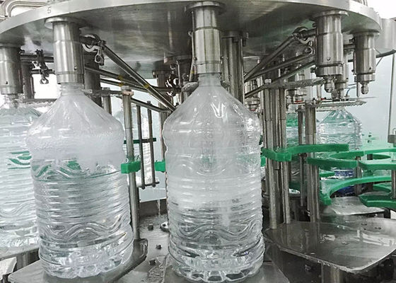 10L 1200bph 2000kg verpackte Trinkwasser-Füllmaschine