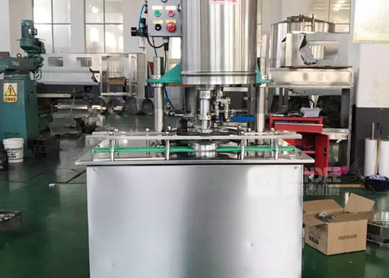 Füllmaschine des Wasserkanister-6000cph für das Einmachen des Getränk-200ml-1500ml