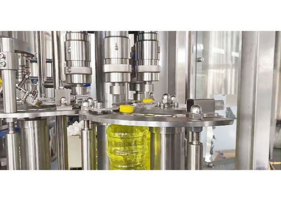 CER lineare Art Kolben-Nahrungsmittelsoße 500-1000ml Olive Lubricant Oil Filling Machine 1000bph